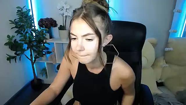 Chat +18 de Ritaneer ao vivo