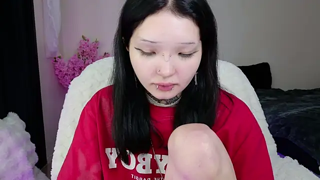 Lein_Bone élő XXX-chatje
