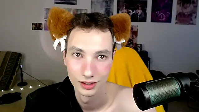 Joseph-Lowers live XXX chat