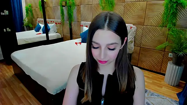 دردشة FlirtySpark الجنسية المباشرة