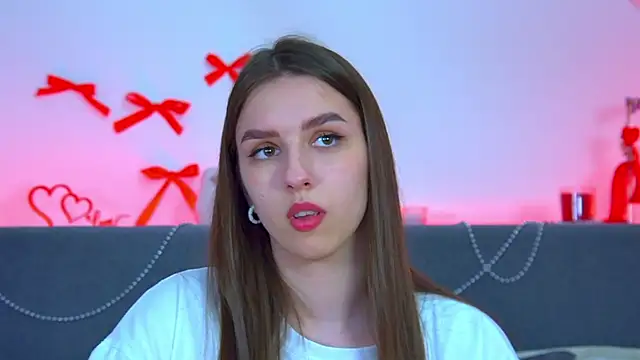 AliceAtkins élő XXX-chatje