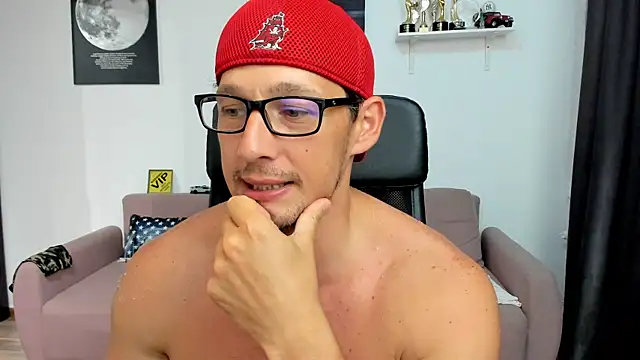 Czat XXX na żywo – BrutusK08
