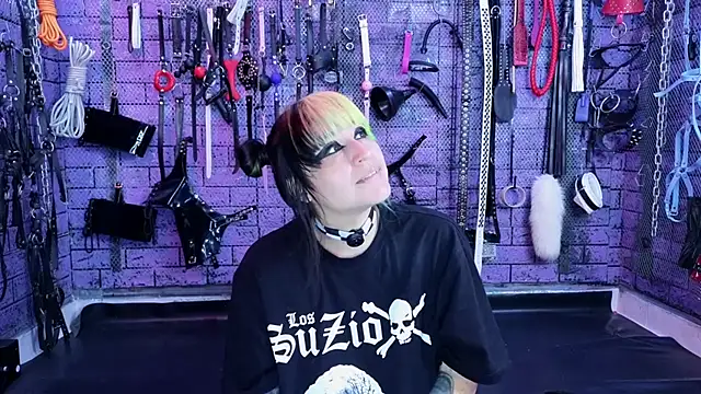 Chat +18 de PANDORANEZZ ao vivo