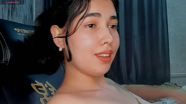 Diara_1an – Naživo XXX chat