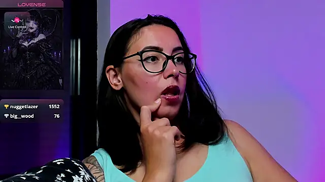 XXX chat uživo modela RitaSonnet
