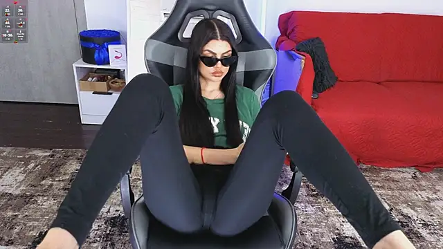XXX chat uživo modela AnacondaOnn