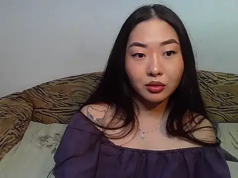 Aleksa_Blackdream Chat XXX in diretta