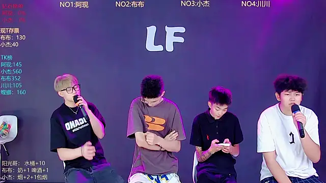 M-handsome-boy Chat XXX in diretta