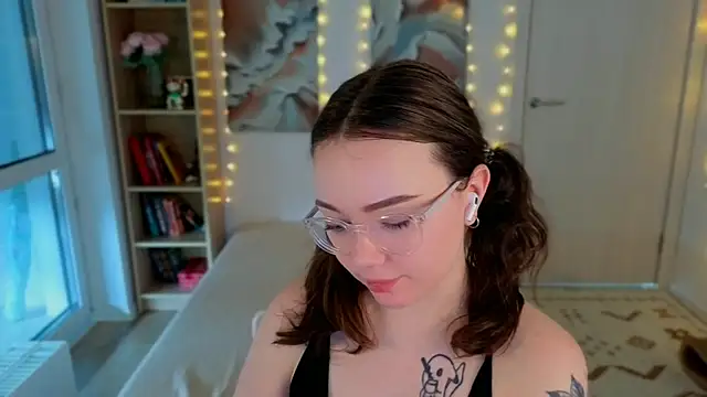 MilenaSaint's Live XXX Chat