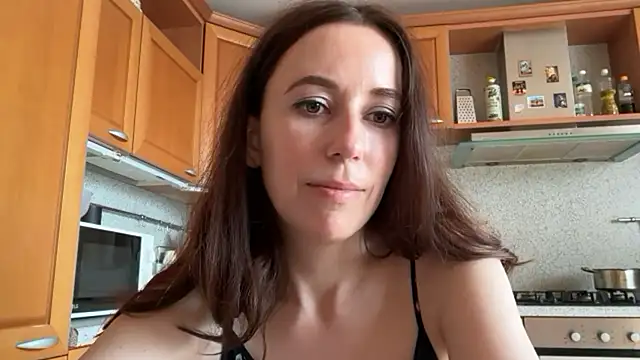 Flamingo_Queen's Live XXX Chat