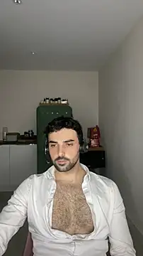 eauminerale Adlı Modelin Canlı XXX Sohbeti