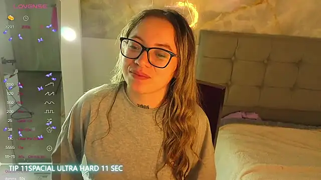 Cristal_v_1 Live XXX Chat