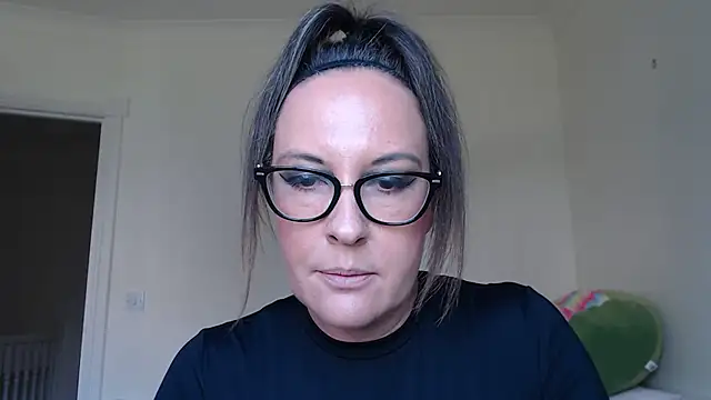 Humiliatrixxxx's Live XXX Chat