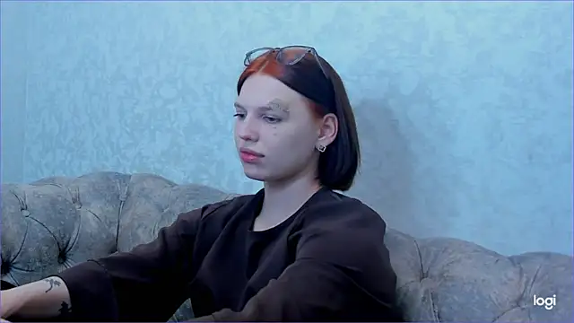 Nora_Finch Chat XXX live