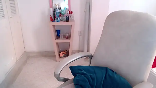 Chat XXX ao vivo de leonela_69