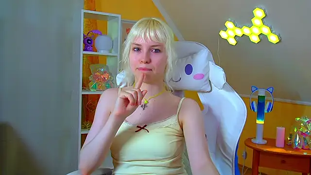 Živý XXX chat HannahHollis