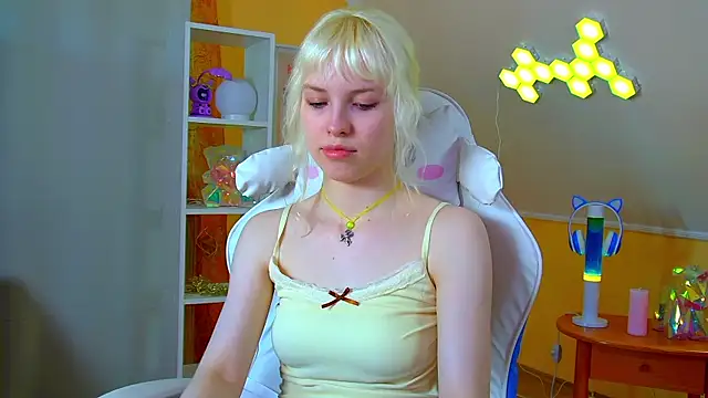Chat XXX en directo de HannahHollis