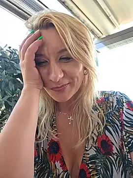 Chatroom XXX en direct de KaylinJan