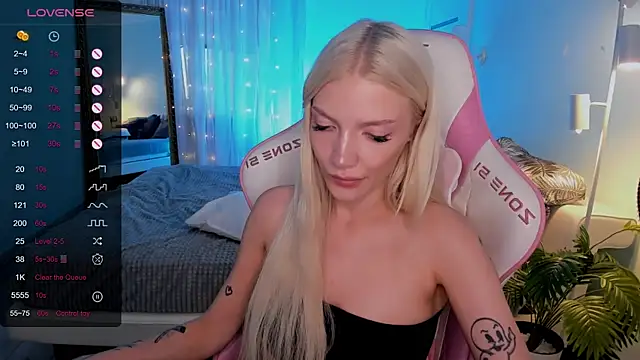 Chatroom XXX en direct de AnyaTaylor_