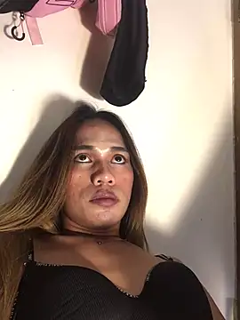hugecock_kate Obrolan Langsung XXX