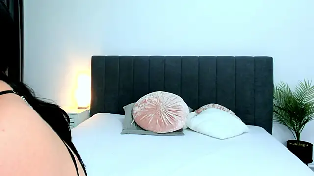 Layla_Ress 即時 XXX 聊天