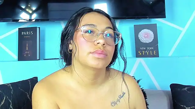 amy_noa Chat XXX in diretta