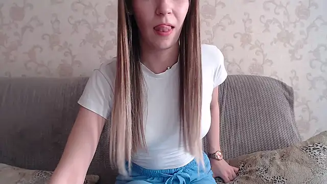 HitGyrl's Live XXX Chat