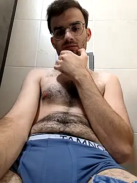 Men_use_me_for_pleasureのライブXXXチャット