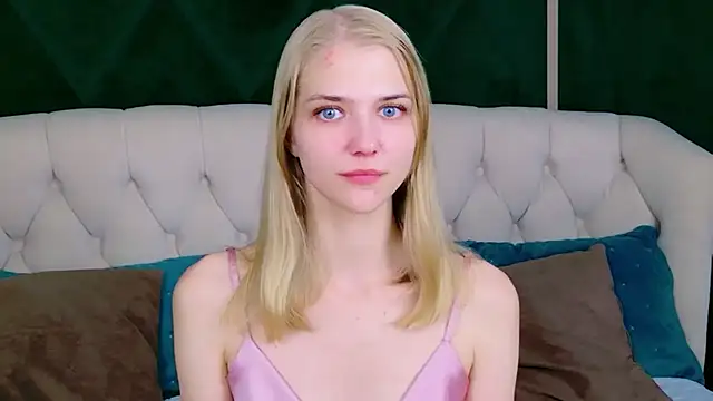 4example_Chloe Live XXX-chat
