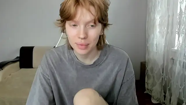 Chat +18 de StellaDavis ao vivo
