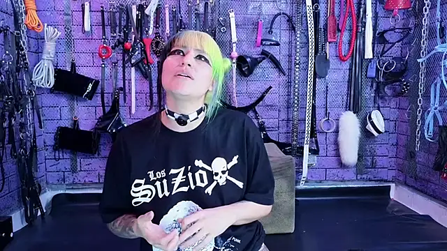 PANDORANEZZ Chat XXX in diretta