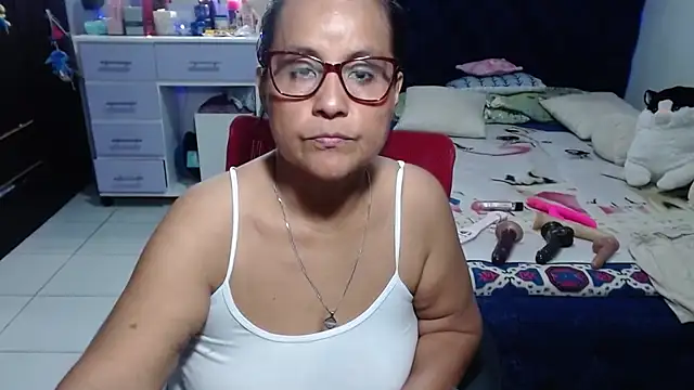 แชท XXX สดของ pervert_mommy_