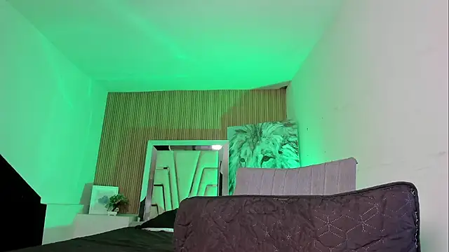 lilithGrayy_n Webbikameraesitys