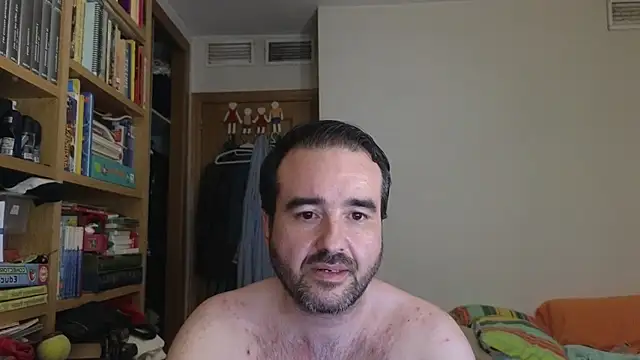 Chatroom XXX en direct de curiosillo83