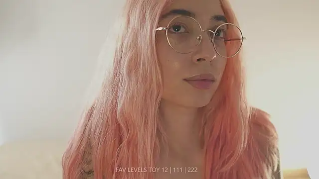 Chat XXX ao vivo de dearnina_