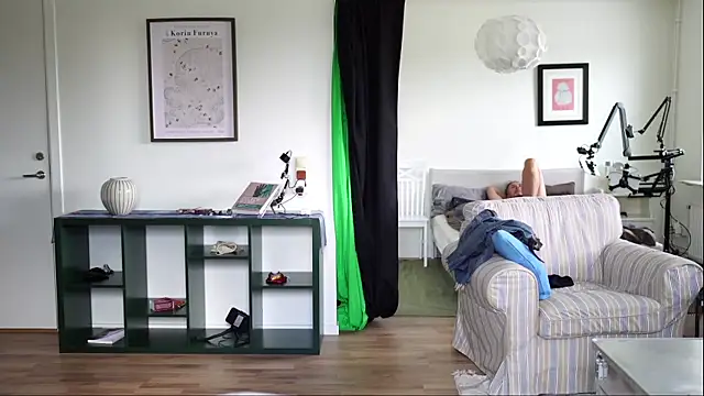 somaticeros Adlı Modelin Canlı XXX Sohbeti