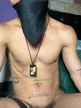 CRAZY-BOY99 – Live XXX-chat