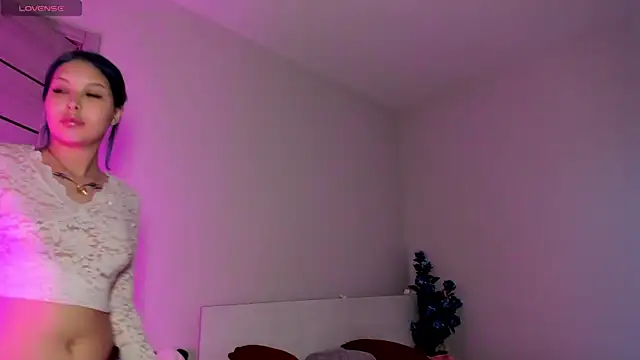 missinfull Live XXX Chat