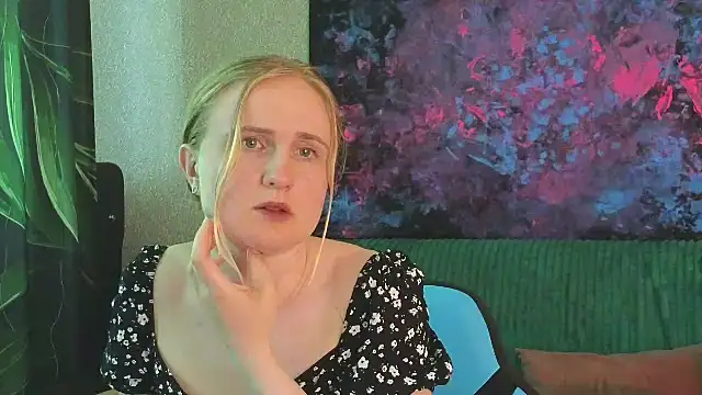 XXX chat uživo modela Lanavi_Smile