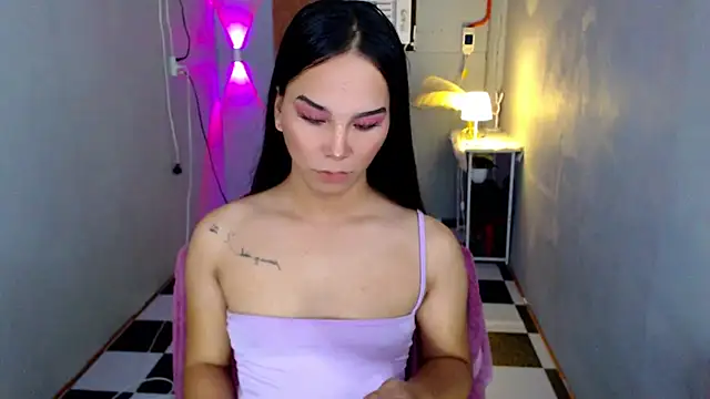 SanyaGirlx Pertunjukan Webcam