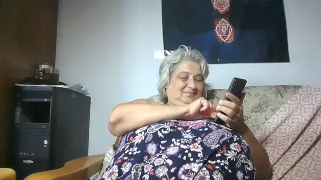 XXX chat uživo modela ExquisiteMature