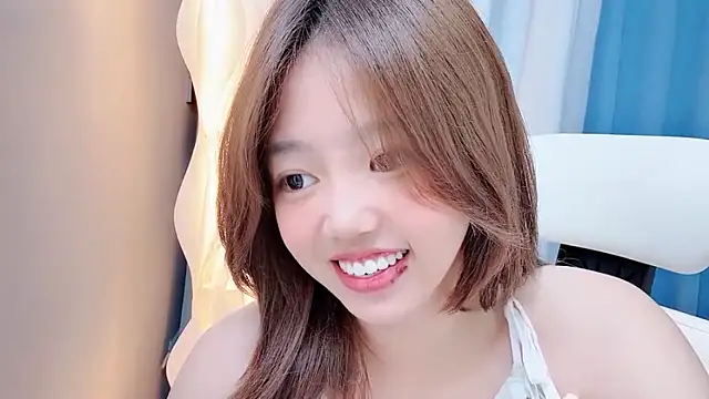 Yany520 现场XXX聊天
