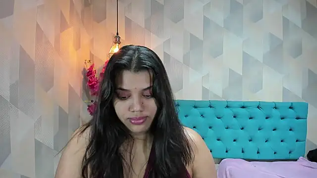 LindaBreeS Live XXX-chat
