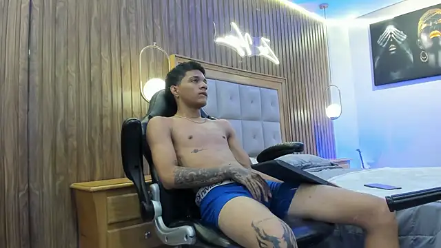 Mael_Jason Live XXX Chat