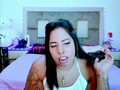indiantopaz694u – Live XXX-chat