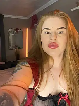 RedFoxQueen's Live XXX Chat