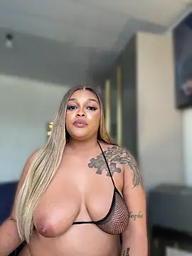 Chat XXX ao vivo de Iam-Sharifa