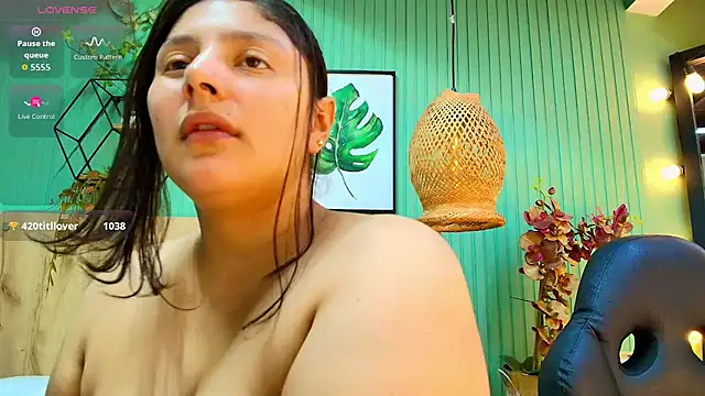 XXX chat uživo modela george_jonnes