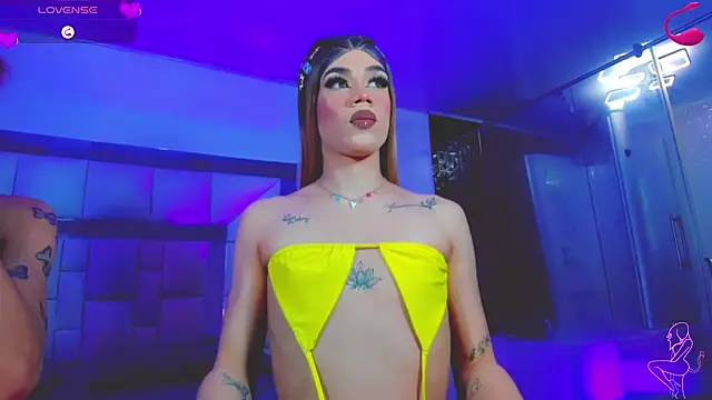 Lecsis_LincyのライブXXXチャット