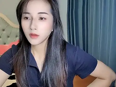Qianqian-666 现场XXX聊天